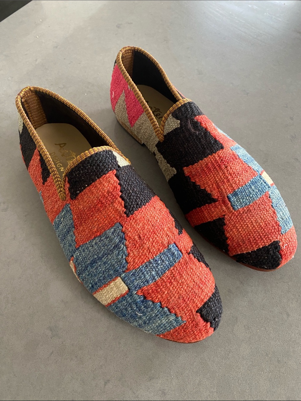 Artemis design co. Men's Patterned Slip-On Loafers in Red, Blue & Black